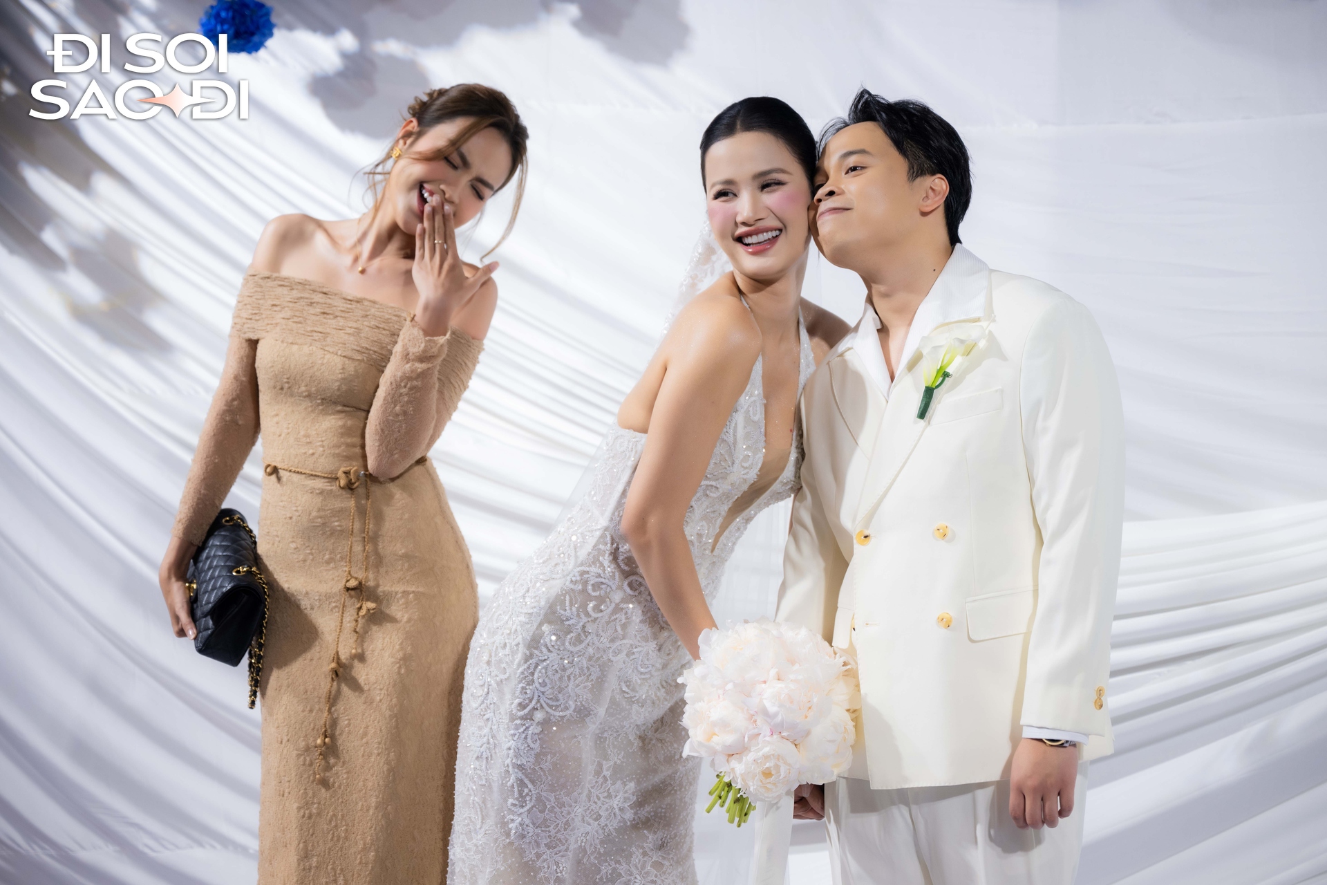 Dàn sao đổ bộ đám cưới Hương Ly: Khánh Vân - Ngọc Châu đọ sắc bén ngót, 1 cặp đôi đến 