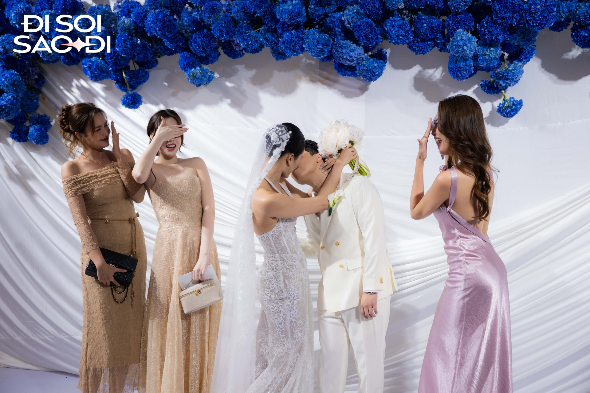 Dàn sao đổ bộ đám cưới Hương Ly: Khánh Vân - Ngọc Châu đọ sắc bén ngót, 1 cặp đôi đến 