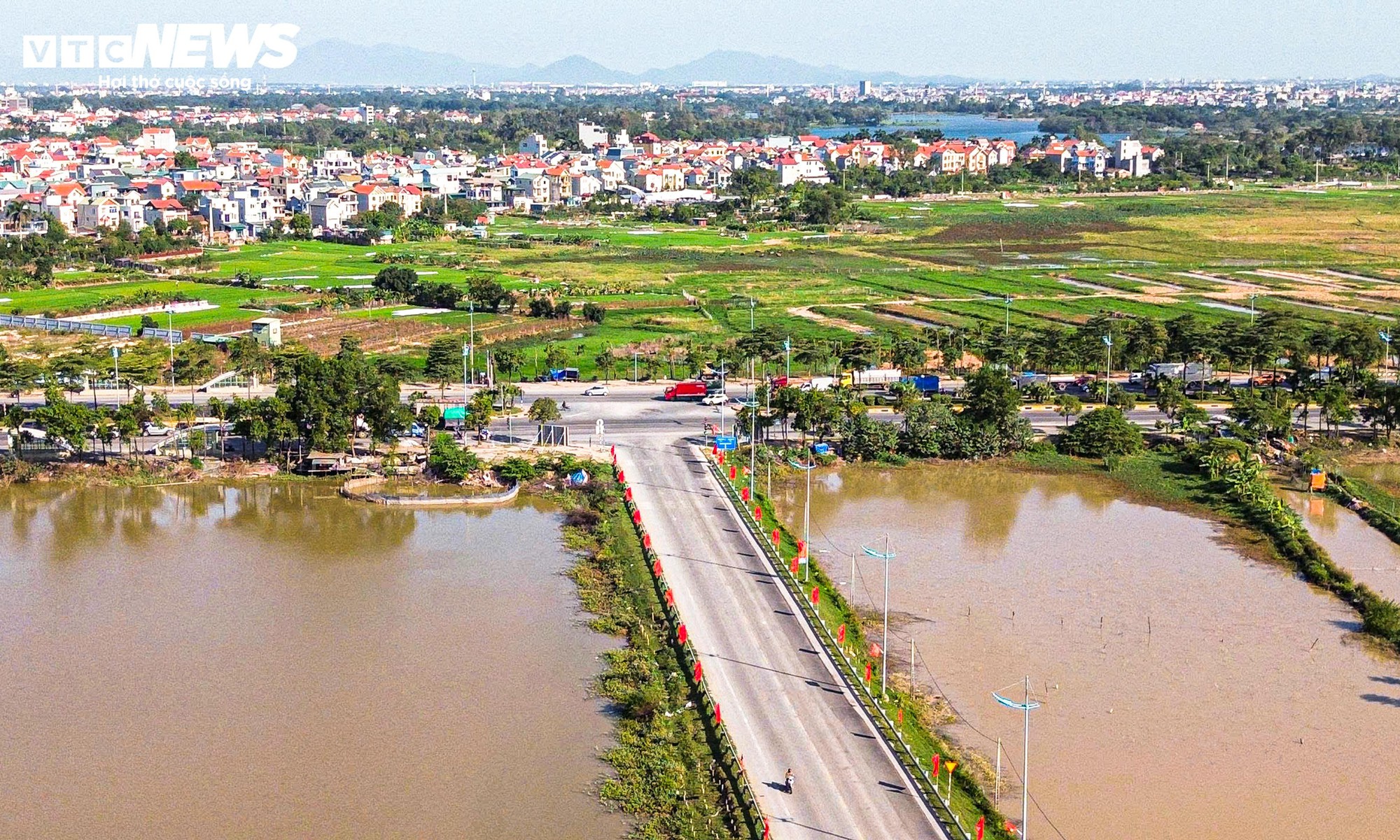 Toàn cảnh khu vực sắp xây hầm đường bộ 2 tầng qua sông Hồng gần 22.000 tỷ đồng- Ảnh 9.