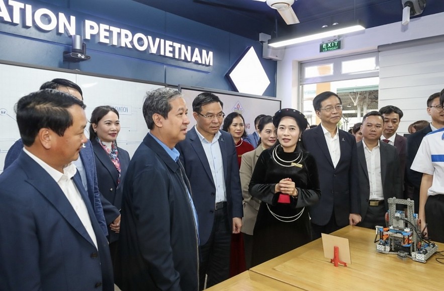 Petrovietnam tăng tốc về đích sớm kế hoạch năm 2025, giữ vững đà tăng trưởng