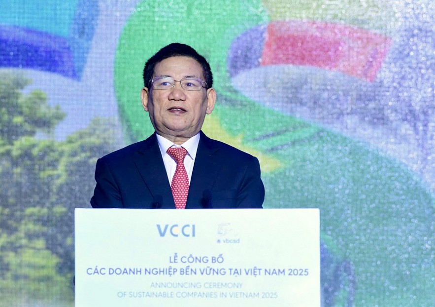 undefined CSI 2025 vinh danh 100 doanh nghiệp bền vững, khẳng định sức bật nội lực Việt