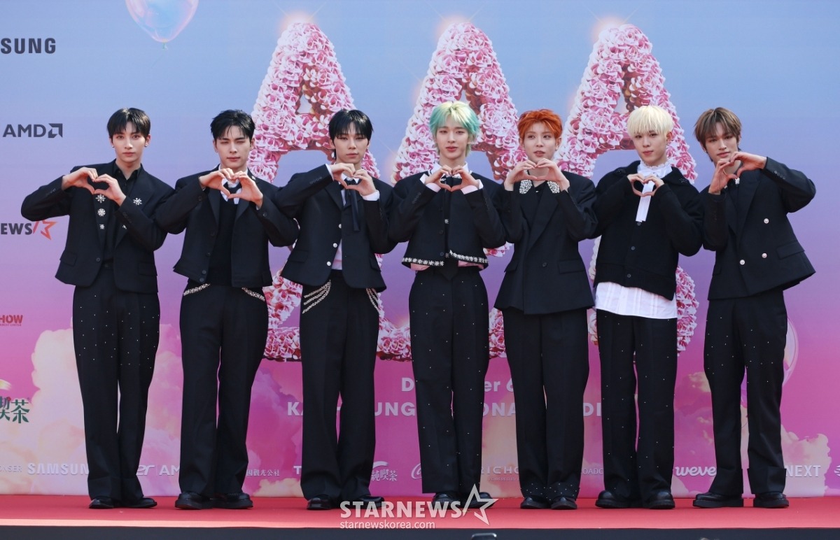 Siêu thảm đỏ AAA 2025: 