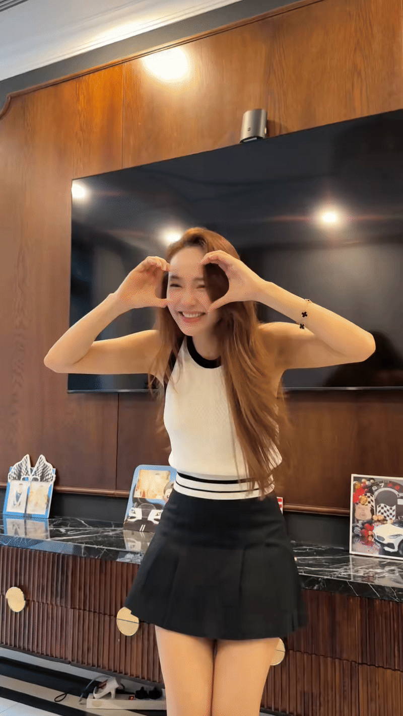 Cô gái Việt đẹp đến mức được truyền thông xứ Trung tung hô là Cô gái Việt đẹp đến mức được truyền thông xứ Trung tung hô là