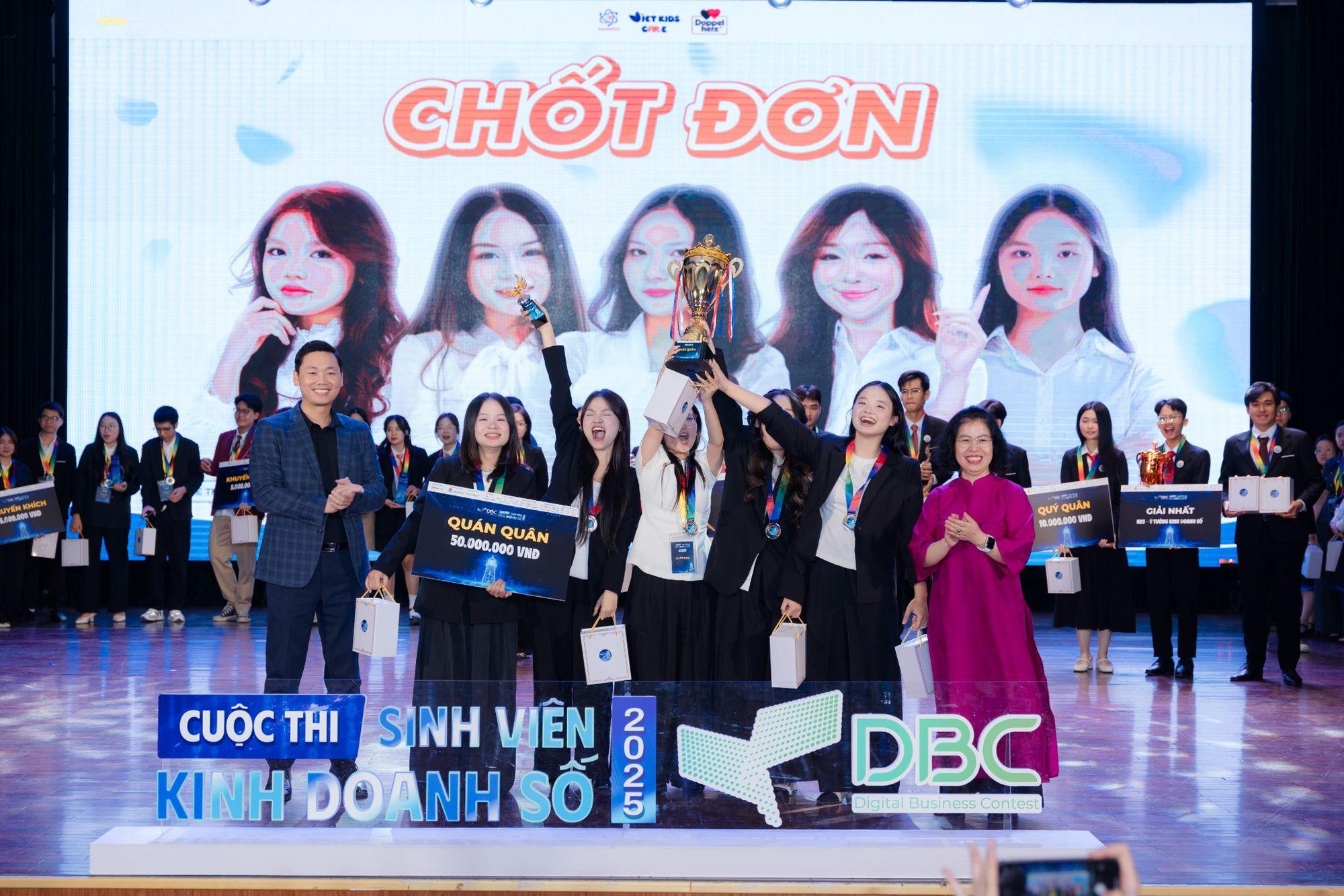 Đề bài doanh nghiệp làm nóng sân chơi chung kết Sinh viên Kinh doanh số 2025- Ảnh 3.