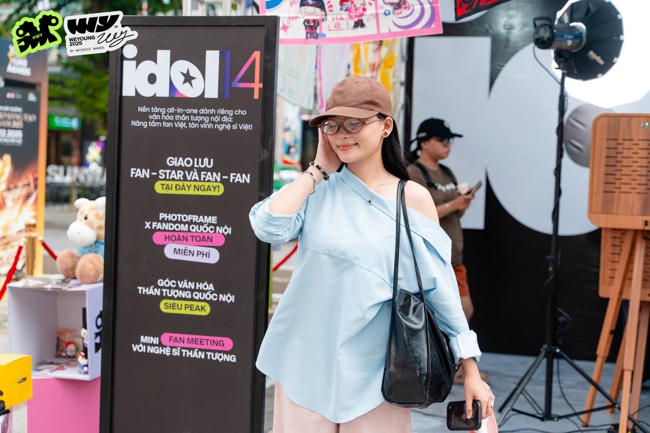 Chuyện gì đang xảy ra ở phố đi bộ Nguyễn Huệ trước thềm Gala WeYoung?- Ảnh 10. Chuyện gì đang xảy ra ở phố đi bộ Nguyễn Huệ trước thềm Gala WeYoung?- Ảnh 10.