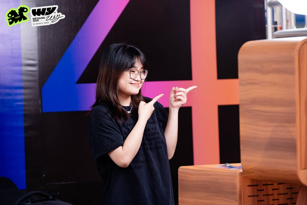 Chuyện gì đang xảy ra ở phố đi bộ Nguyễn Huệ trước thềm Gala WeYoung?- Ảnh 3. Chuyện gì đang xảy ra ở phố đi bộ Nguyễn Huệ trước thềm Gala WeYoung?- Ảnh 3.