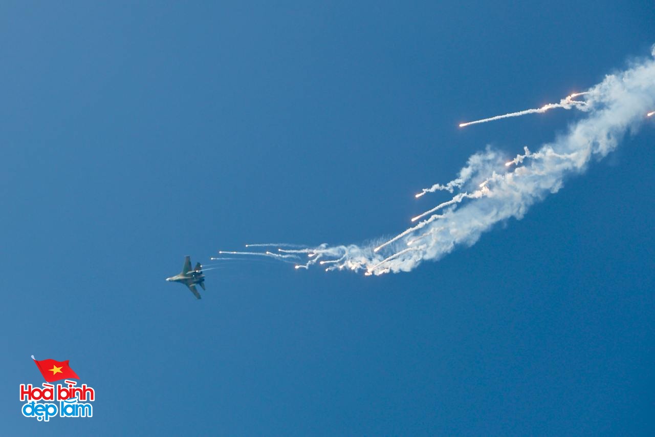 2025: Hai đại lễ, một nhịp tự hào!- Ảnh 9. 2025: Hai đại lễ, một nhịp tự hào!- Ảnh 9.