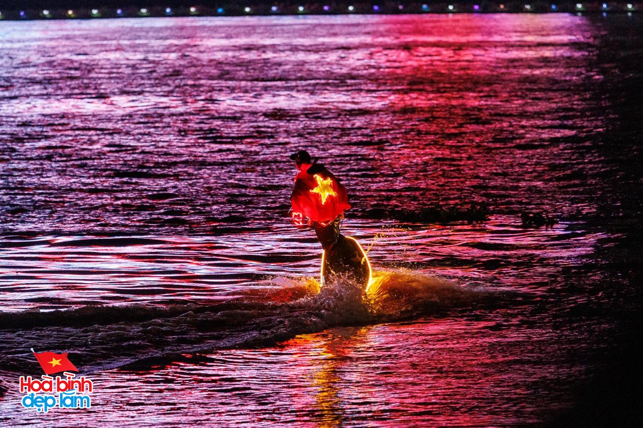 2025: Hai đại lễ, một nhịp tự hào!- Ảnh 15. 2025: Hai đại lễ, một nhịp tự hào!- Ảnh 15.