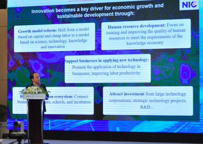 Tăng trưởng bền vững đòi hỏi Việt Nam chuyển mô hình sang công nghệ cao và kinh tế xanh Tăng trưởng bền vững đòi hỏi Việt Nam chuyển mô hình sang công nghệ cao và kinh tế xanh