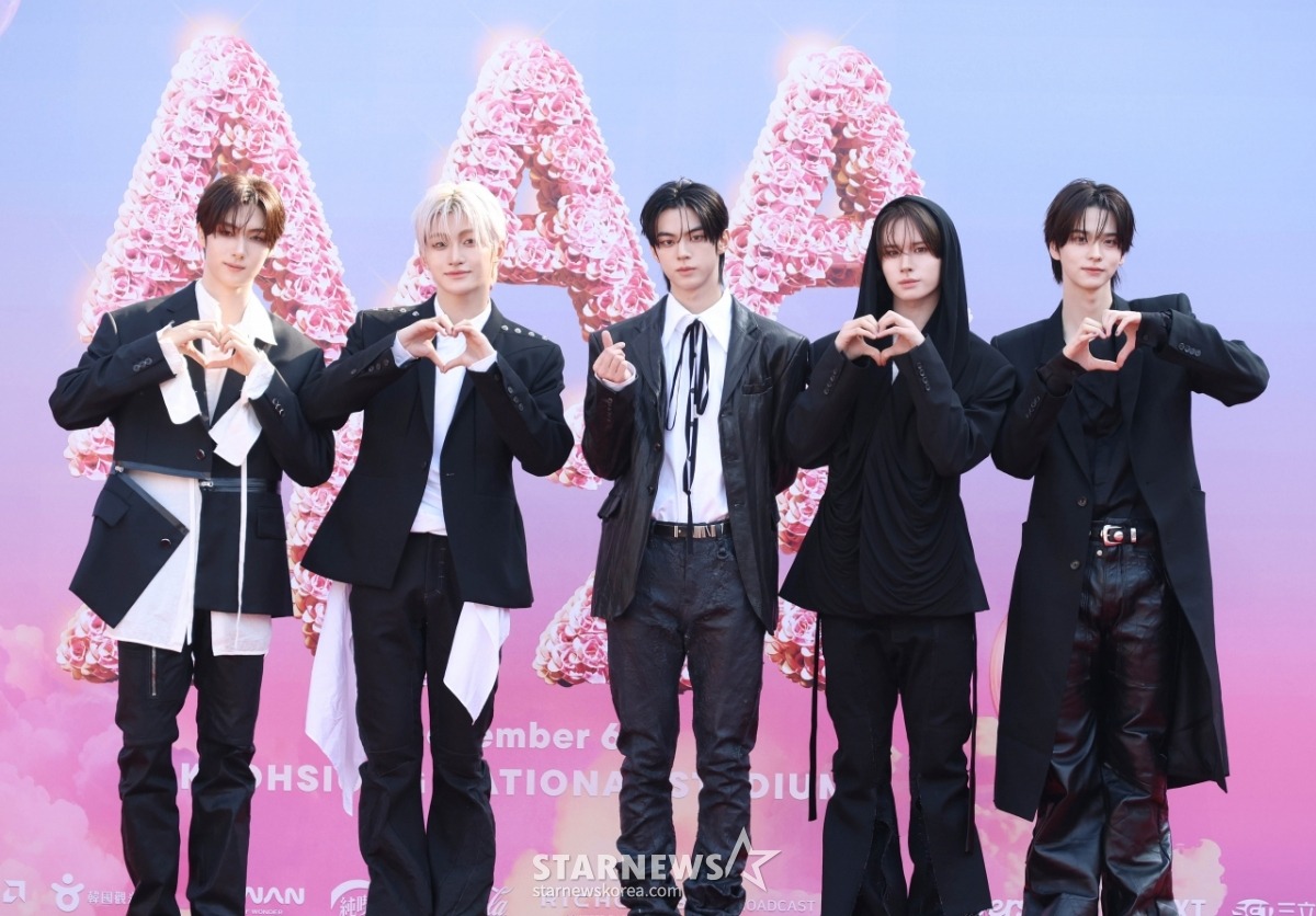 Siêu thảm đỏ AAA 2025: 