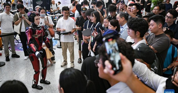 Gay cấn cuộc đua AI