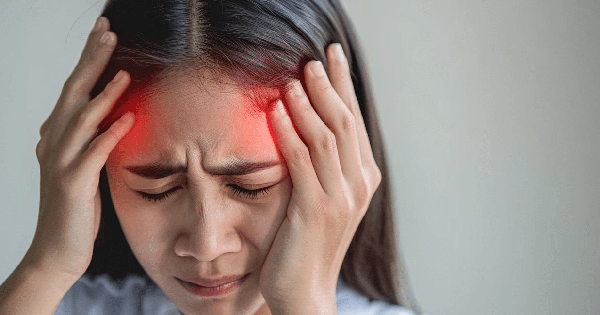 Dấu hiệu nhận biết chị em đang ‘bốc hỏa’