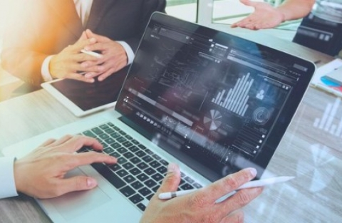 Lợi thế vốn và công nghệ định hình lại cục diện thị trường chứng khoán năm 2026