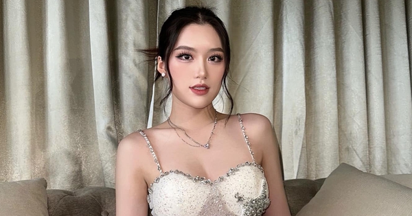 Phương Oanh thi hoa hậu