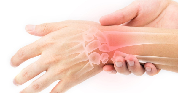 Cách phát hiện viêm khớp tự phát thiếu niên ở trẻ em