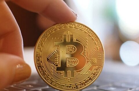 Thị trường tiền số hôm nay, 25-1: Động thái của nhà đầu tư khi Bitcoin rớt giá