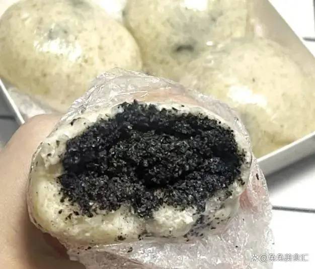 Phụ nữ sau 40 muốn trông trẻ hơn: Ăn đúng 5 thực phẩm này, làn da được Phụ nữ sau 40 muốn trông trẻ hơn: Ăn đúng 5 thực phẩm này, làn da được