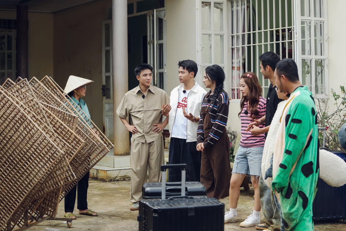 Lê Tuấn Khang, Ninh Dương Story và top những gương mặt nổi bật “Dám Mở Lối Riêng” tại WeChoice Awards 2024 giờ ra sao?- Ảnh 3. Lê Tuấn Khang, Ninh Dương Story và top những gương mặt nổi bật “Dám Mở Lối Riêng” tại WeChoice Awards 2024 giờ ra sao?- Ảnh 3.