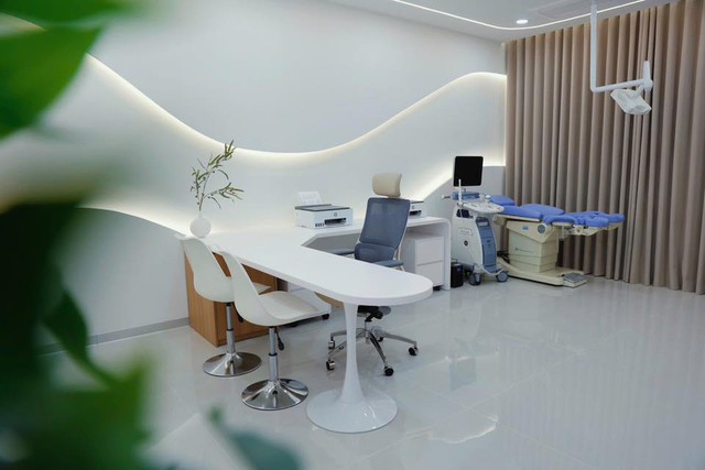 Vị tiến sĩ 3 năm xây liên tiếp 3 phòng khám, đưa IVF giá rẻ đến gần hơn với người lao động thấp- Ảnh 5. Vị tiến sĩ 3 năm xây liên tiếp 3 phòng khám, đưa IVF giá rẻ đến gần hơn với người lao động thấp- Ảnh 5.