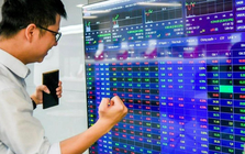 Chuyên gia chứng khoán: VN-Index có thể chạm mốc 2.500 điểm, thanh khoản 50.000 tỷ/phiên trở lại nhờ yếu tố này