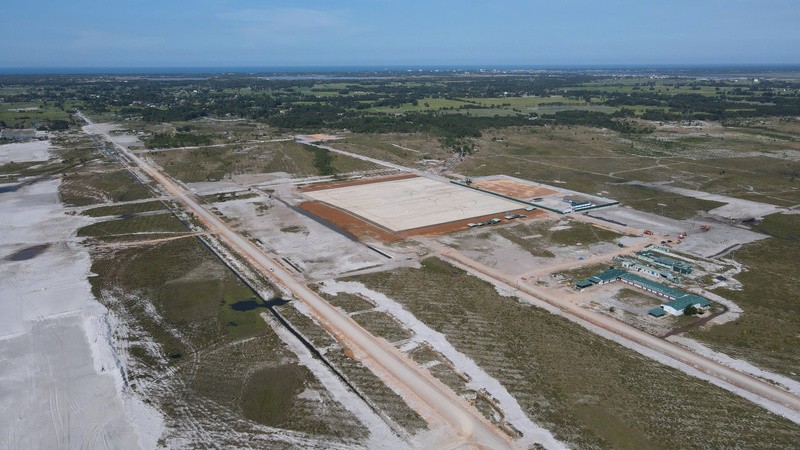 Toàn cảnh công trường dự án Cảng hàng không Quảng Trị. Ảnh: Đắc Thành Toàn cảnh công trường dự án Cảng hàng không Quảng Trị. Ảnh: Đắc Thành