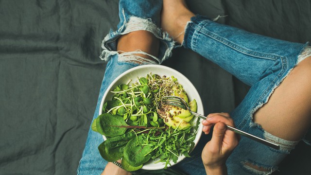 Không phải thực đơn đắt tiền, đây là món ăn bác sĩ thần kinh học dùng mỗi ngày để đầu óc nhẹ nhõm hơn nhiều- Ảnh 4. Không phải thực đơn đắt tiền, đây là món ăn bác sĩ thần kinh học dùng mỗi ngày để đầu óc nhẹ nhõm hơn nhiều- Ảnh 4.