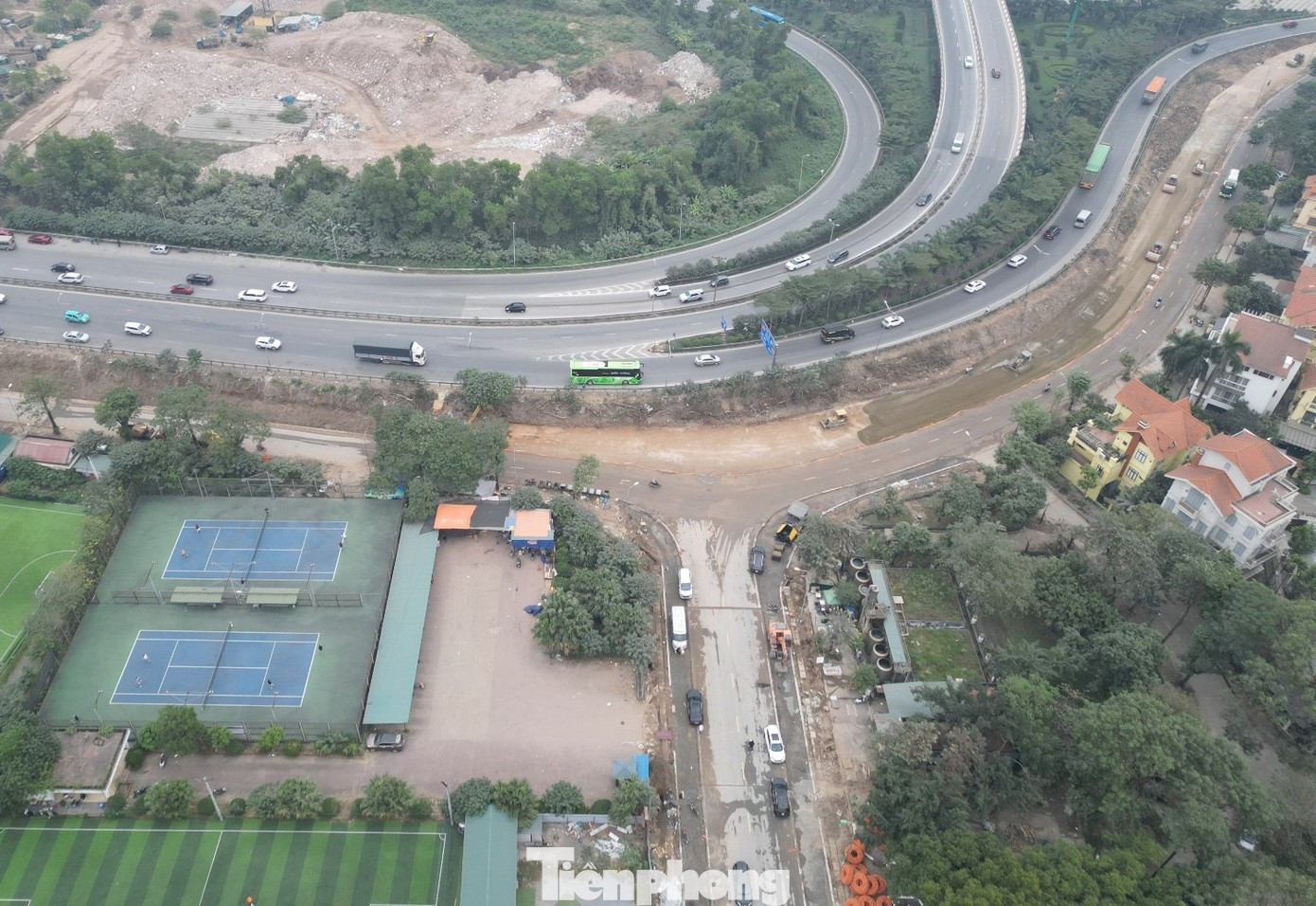 Hà Nội thông tin tiến độ 3 công trình khẩn cấp giảm ùn tắc giao thông- Ảnh 1.