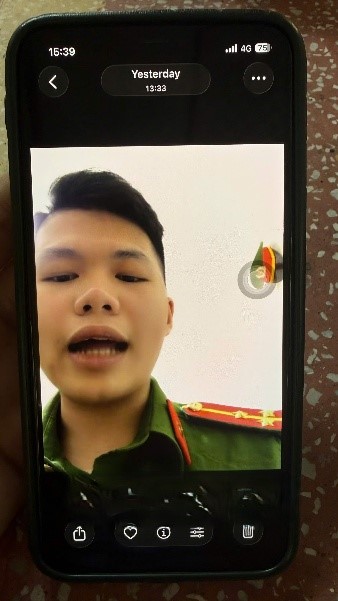 Công an Hà Nội ập vào một tiệm vàng trên phố Trung Kính - Ảnh 3.