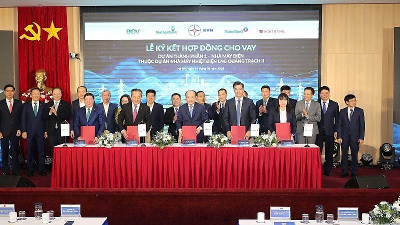 Ký hợp đồng cho vay hơn 29.500 tỷ đồng xây dựng nhà máy Nhiệt điện LNG Quảng Trạch II Ký hợp đồng cho vay hơn 29.500 tỷ đồng xây dựng nhà máy Nhiệt điện LNG Quảng Trạch II