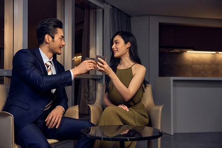 Thời đàn ông chỉ biết “kiếm tiền” đã qua, giờ còn phải biết giữ phong độ: Không cần quá đẹp, chỉ cần không Thời đàn ông chỉ biết “kiếm tiền” đã qua, giờ còn phải biết giữ phong độ: Không cần quá đẹp, chỉ cần không