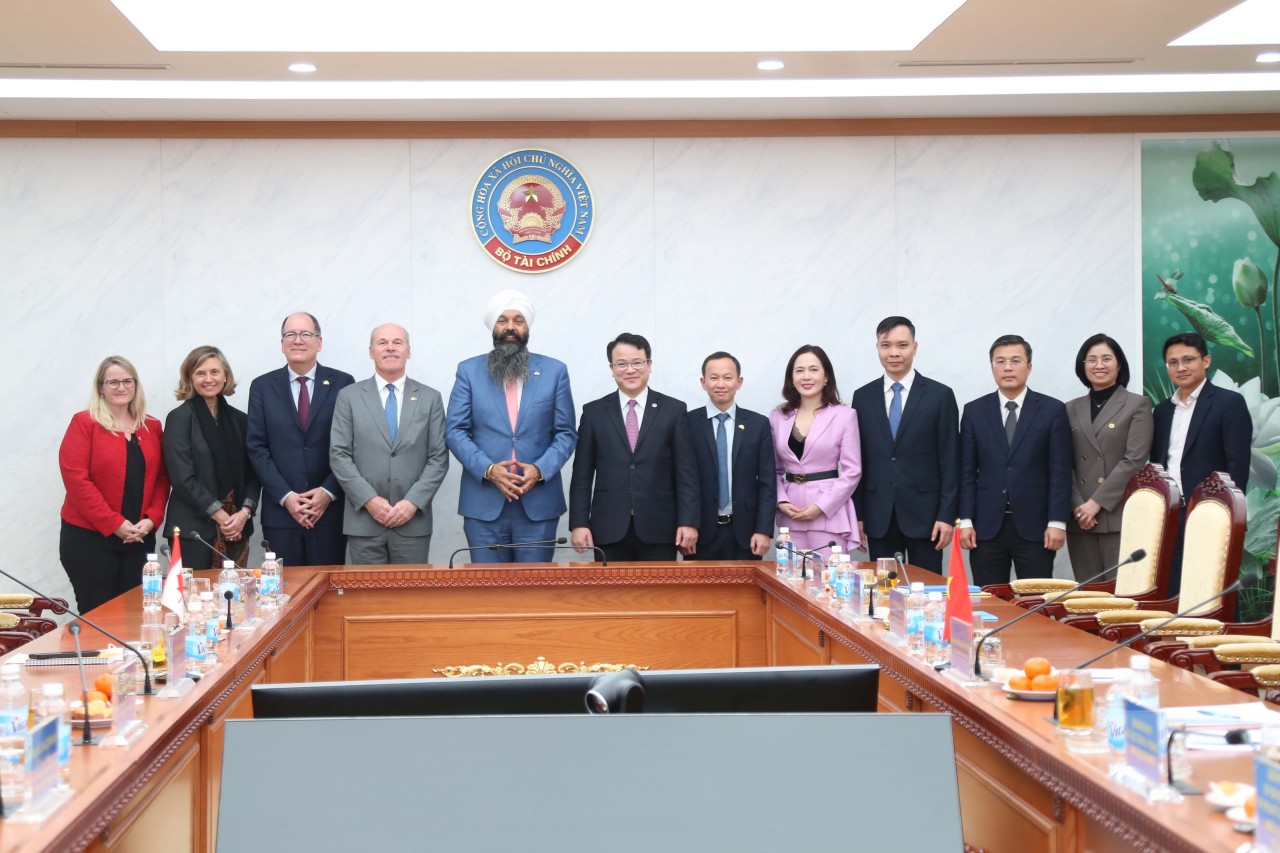 Canada và Việt Nam thúc đẩy  hợp tác theo hướng hiệu quả, gắn với tăng trưởng xanh và cải cách thể chế