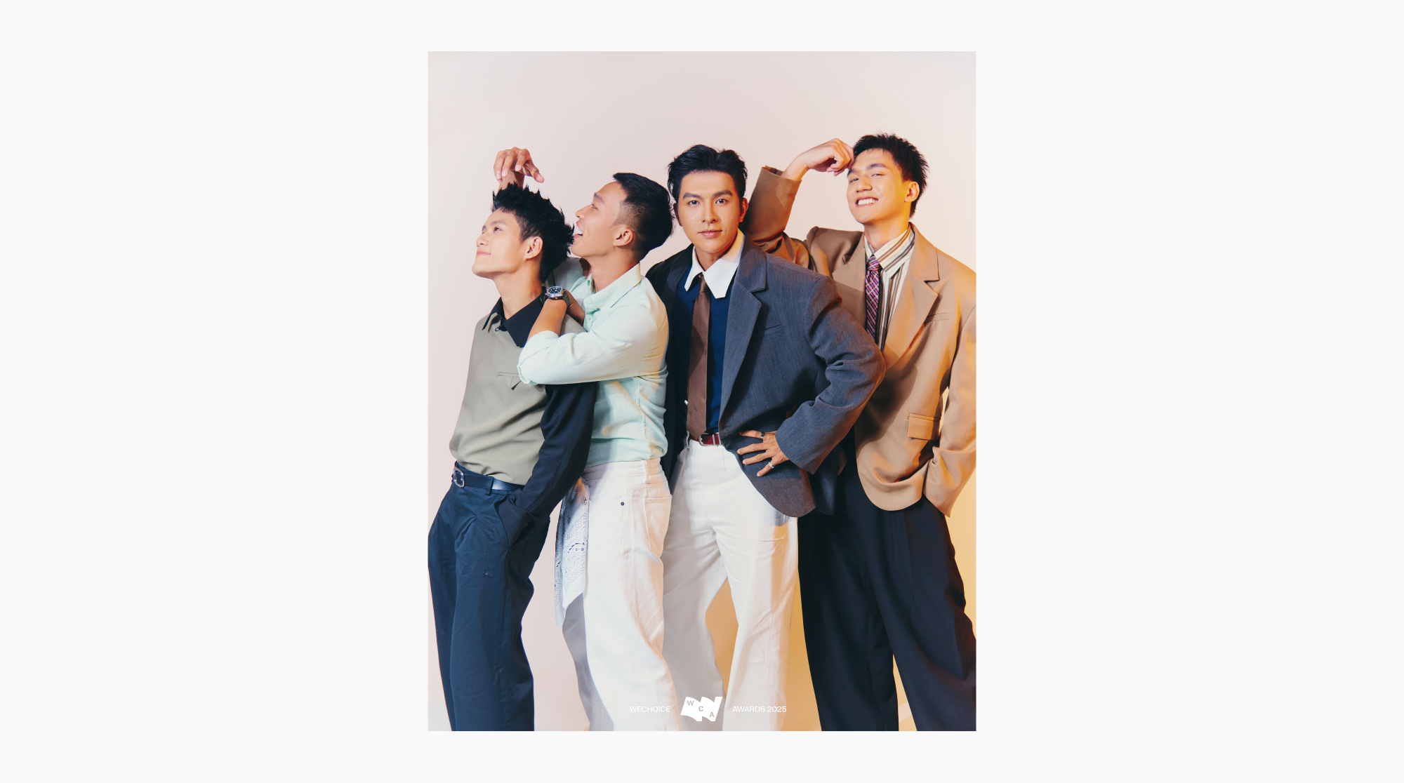 Mưa Đỏ giống như một chiến dịch - nơi mỗi cảnh quay là một nhiệm vụ, mỗi quyết định đều mang ý nghĩa tri ân- Ảnh 1.