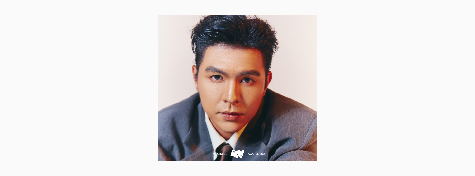 Mưa Đỏ giống như một chiến dịch - nơi mỗi cảnh quay là một nhiệm vụ, mỗi quyết định đều mang ý nghĩa tri ân- Ảnh 20.