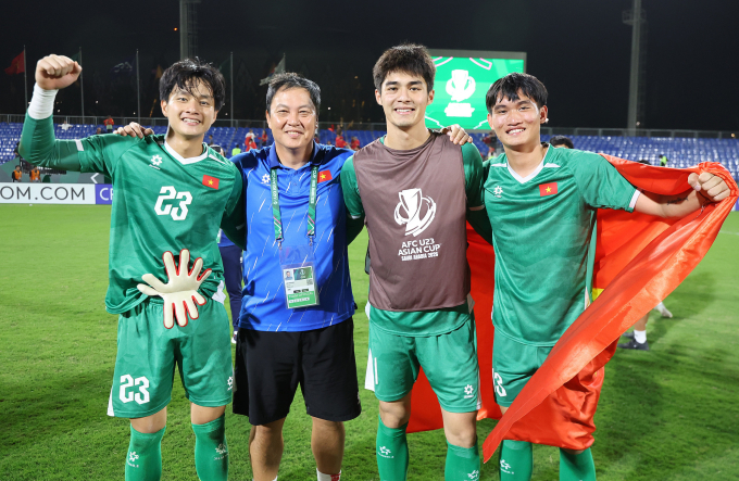 Lộ bí mật: Hotboy Cao Văn Bình được 