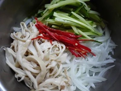 Loại rau mùa đông nhất định phải ăn: 1 miếng thôi đã chứa 18 loại axit amin, giúp bổ tỳ vị, tăng cường miễn dịch- Ảnh 17.