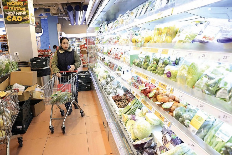 Nhu cầu tiêu dùng tăng mạnh góp phần thúc đẩy nền kinh tế Nhu cầu tiêu dùng tăng mạnh góp phần thúc đẩy nền kinh tế