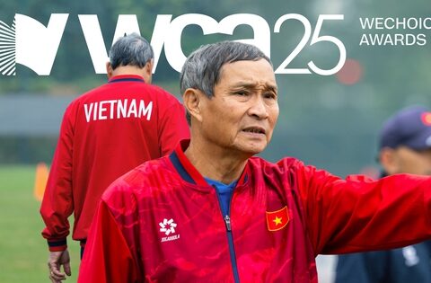 HLV 75 tuổi Mai Đức Chung của đội tuyển nữ Việt Nam: “Thắng thì các con nhận, thua thì bác chịu”