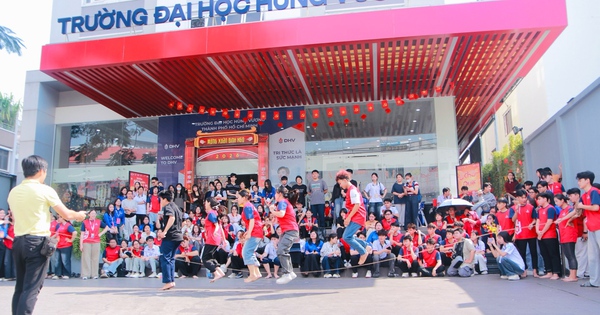 Gen Z và cách họ chạm vào Tết truyền thống theo cách rất riêng