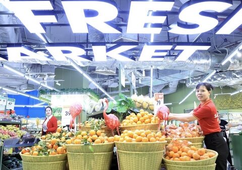 Nhộn nhịp thị trường mua sắm Tết Bính Ngọ