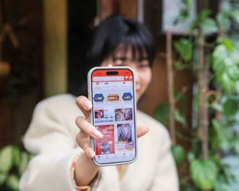 Phát triển thương mại điện tử xanh, bền vững