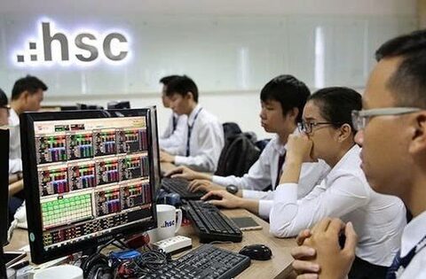 Lãnh đạo HSC không bán hết lượng cổ phiếu HCM đã đăng ký