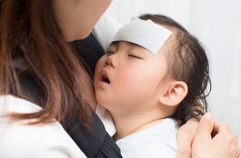 Phòng tránh các bệnh viêm đường hô hấp ở trẻ dịp Tết