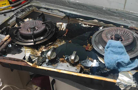 Nấu ăn đừng làm 3 việc này bên cạnh, coi chừng “nổ tung” cả gian bếp