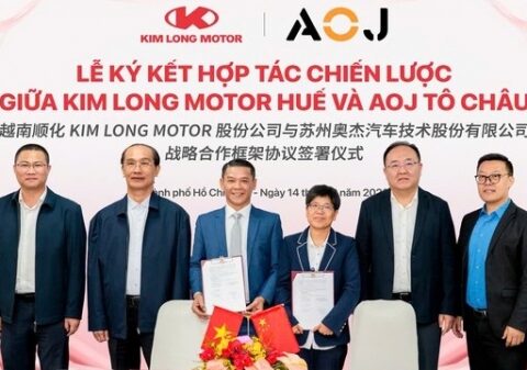 Kim Long Motor và AOJ Tô Châu hợp tác chiến lược sản xuất, kinh doanh ô tô
