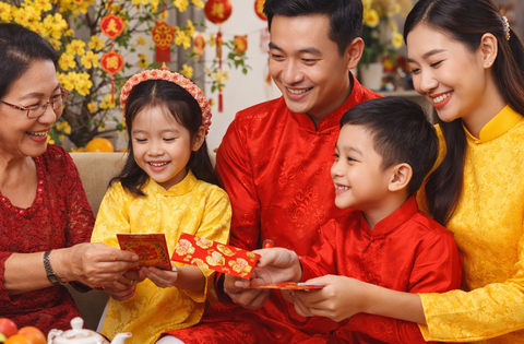Lì xì Tết: Từ truyền thống đến chuyển khoản