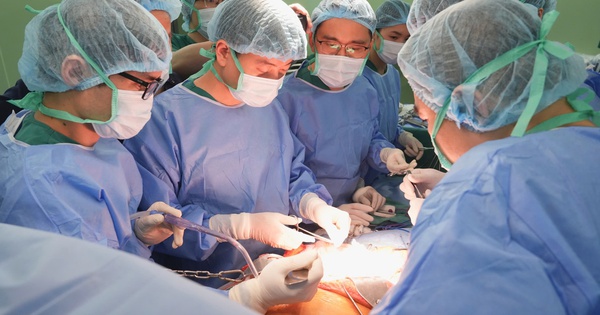 Nam sinh từng được tuyên dương người tốt việc tốt: Hiến tạng, hồi sinh 8 cuộc đời và câu chuyện xúc động phía sau