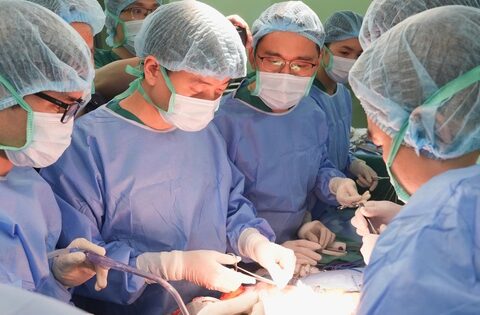 Mùng 6 Tết, 8 cuộc đời được viết tiếp nhờ tạng hiến của một nam sinh: Một mùa xuân của hy vọng