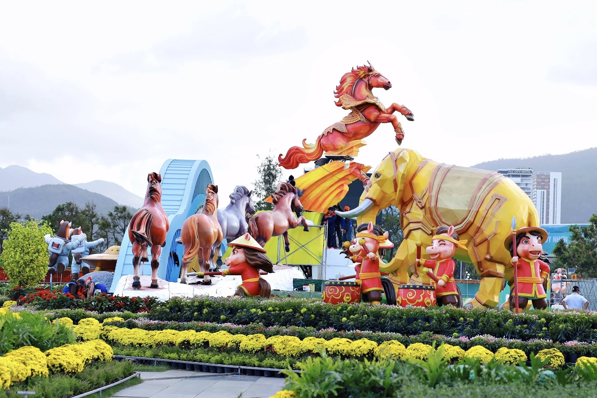 Xôn xao linh vật ngựa Tết đang trở thành ngôi sao chỉ vì 