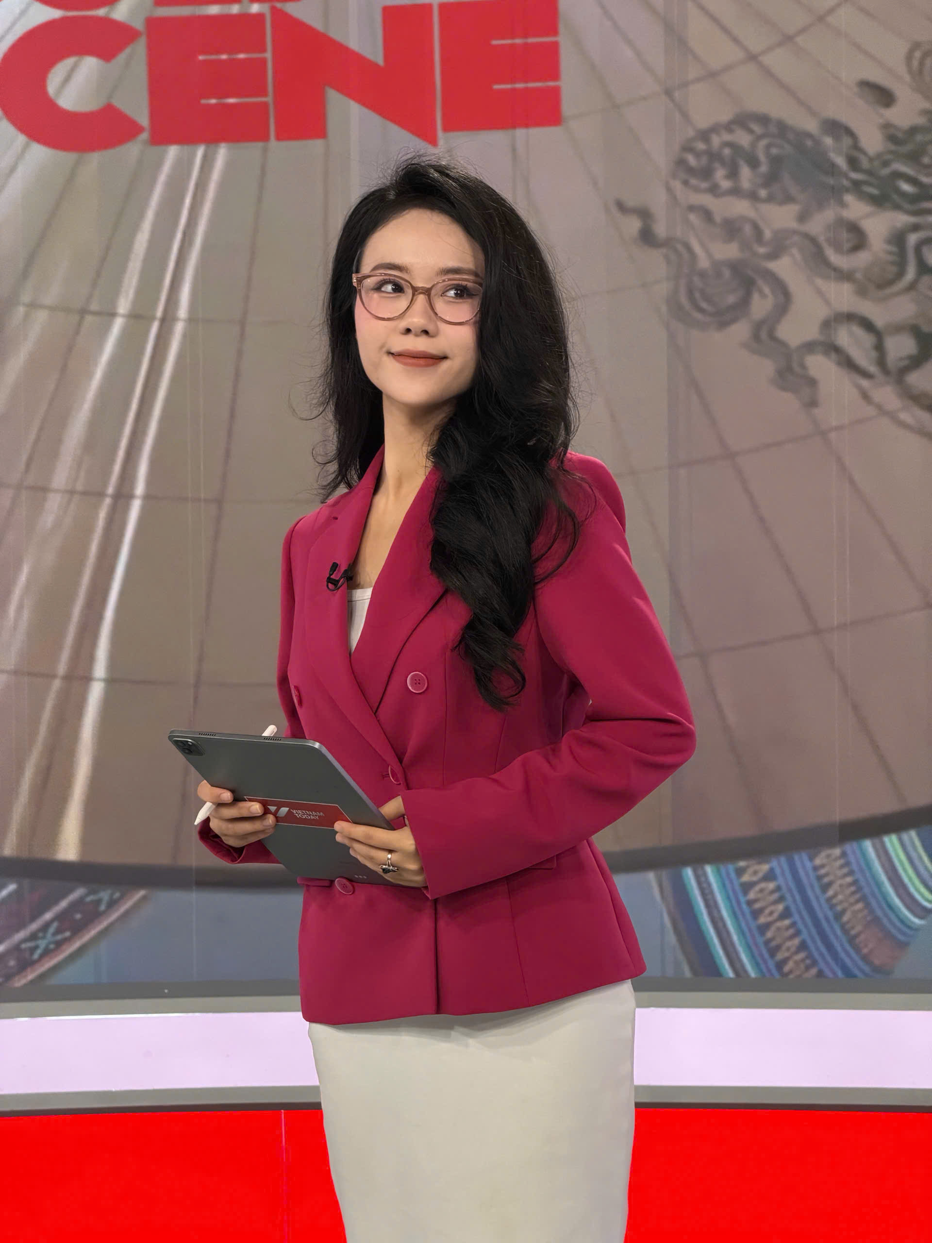 MC tuổi Ngọ xinh đẹp của Vietnam Today: 