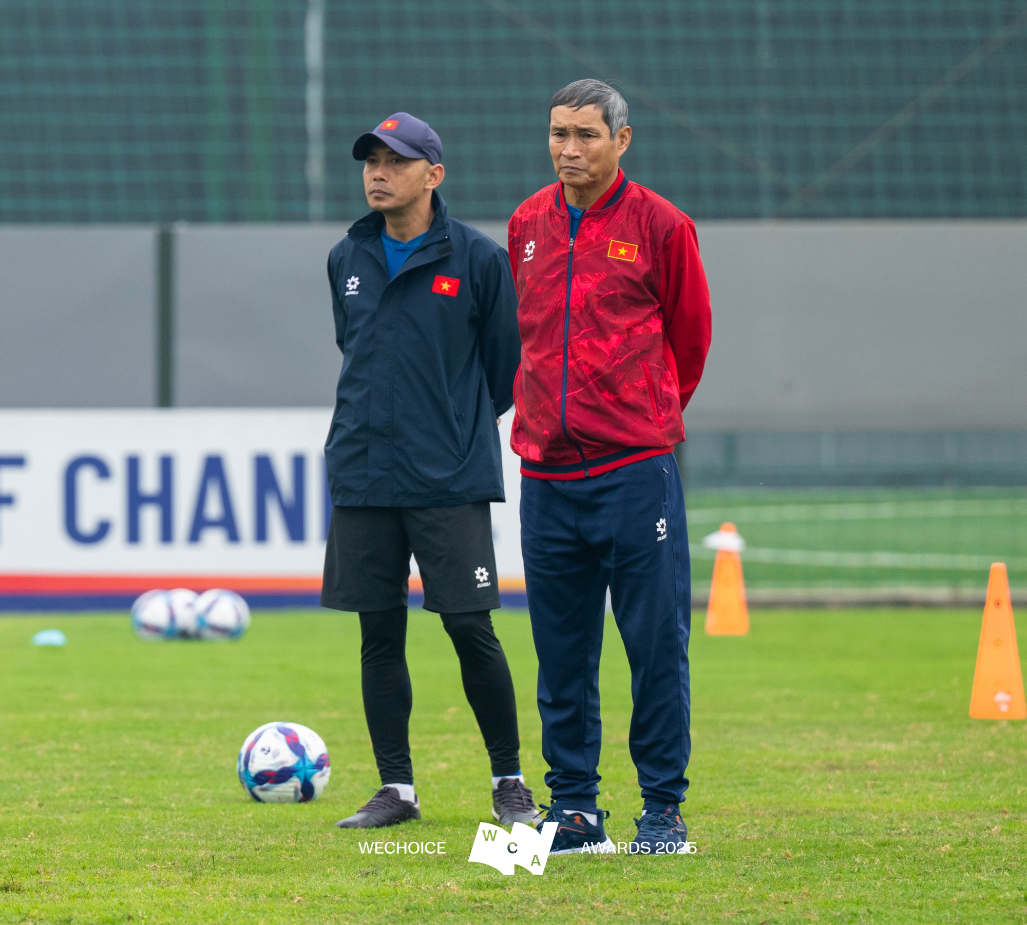 HLV 75 tuổi Mai Đức Chung của đội tuyển nữ Việt Nam: 